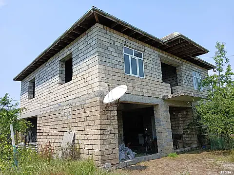 Satılır 4 otaqlı həyət evi 144 m² — Lənkəran 4 otaq 144.00 m²