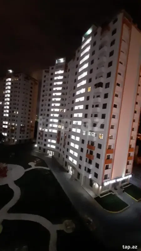 Kirayə verilir 2 otaqlı yeni tikili 64 m²