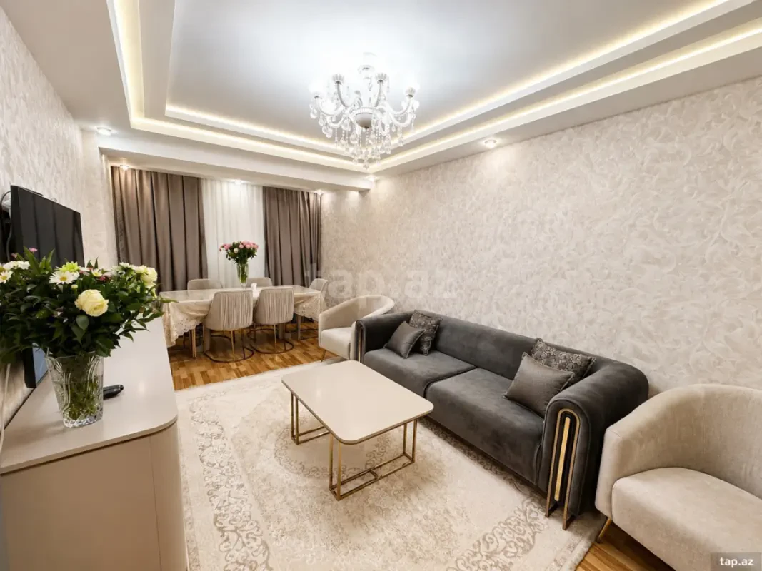Satılır 3 otaqlı yeni tikili 95 m²