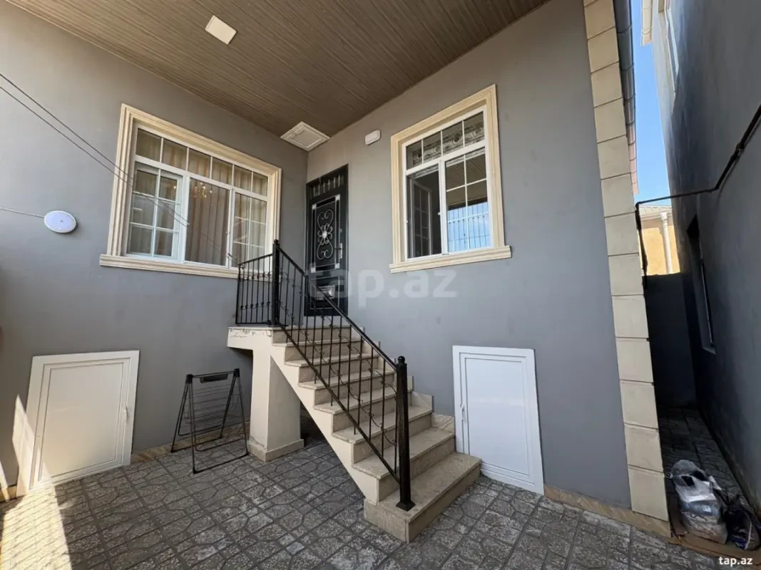 Satılır 3 otaqlı həyət evi 125 m²