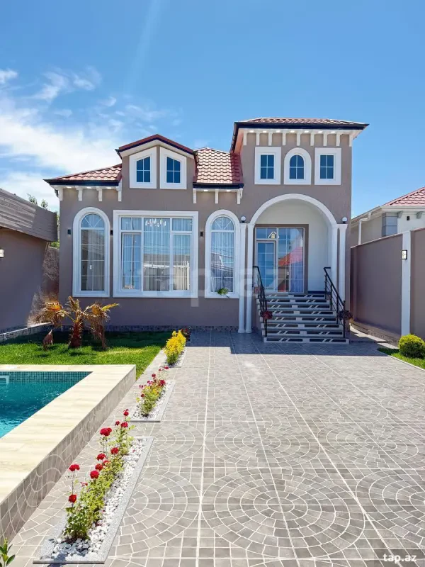 Satılır 4 otaqlı həyət evi 140 m²