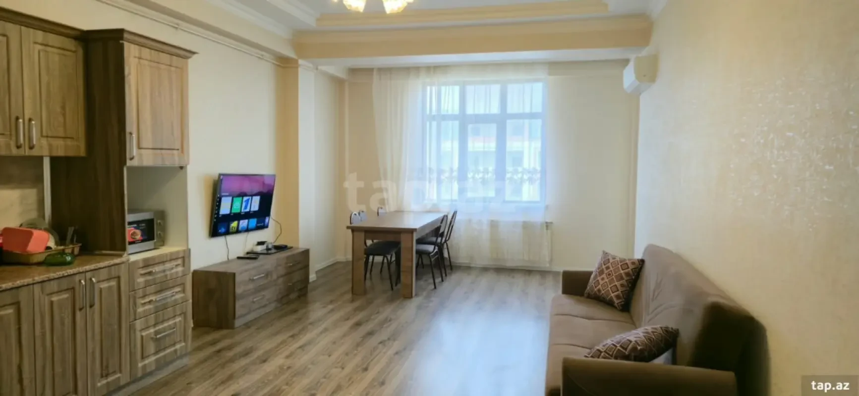 Kirayə verilir 2 otaqlı yeni tikili 75 m²