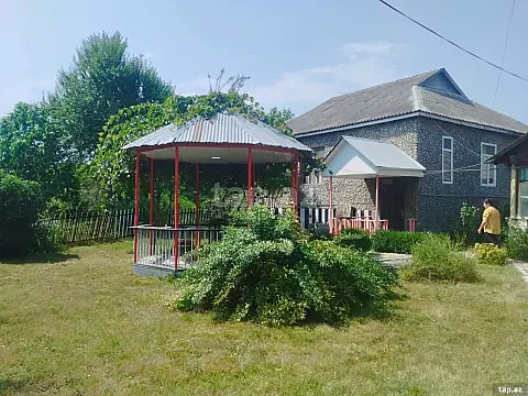 Kirayə verilir 3 otaqlı həyət evi 150 m² — İsmayıllı 3 otaq 150.00 m²