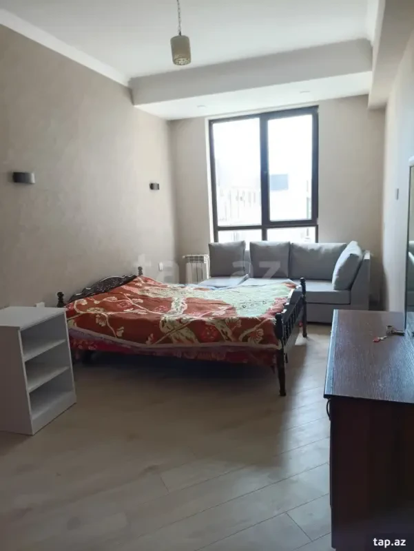 Kirayə verilir 2 otaqlı yeni tikili 60 m²