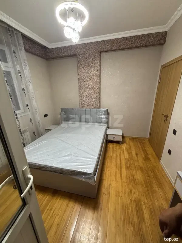 Kirayə verilir 2 otaqlı yeni tikili 75 m²