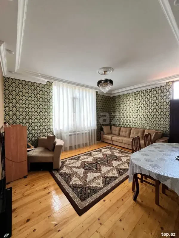 Satılır 2 otaqlı mənzil 78 m²