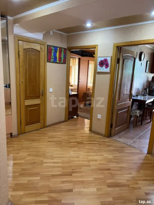 Satılır 3 otaqlı mənzil 90 m²