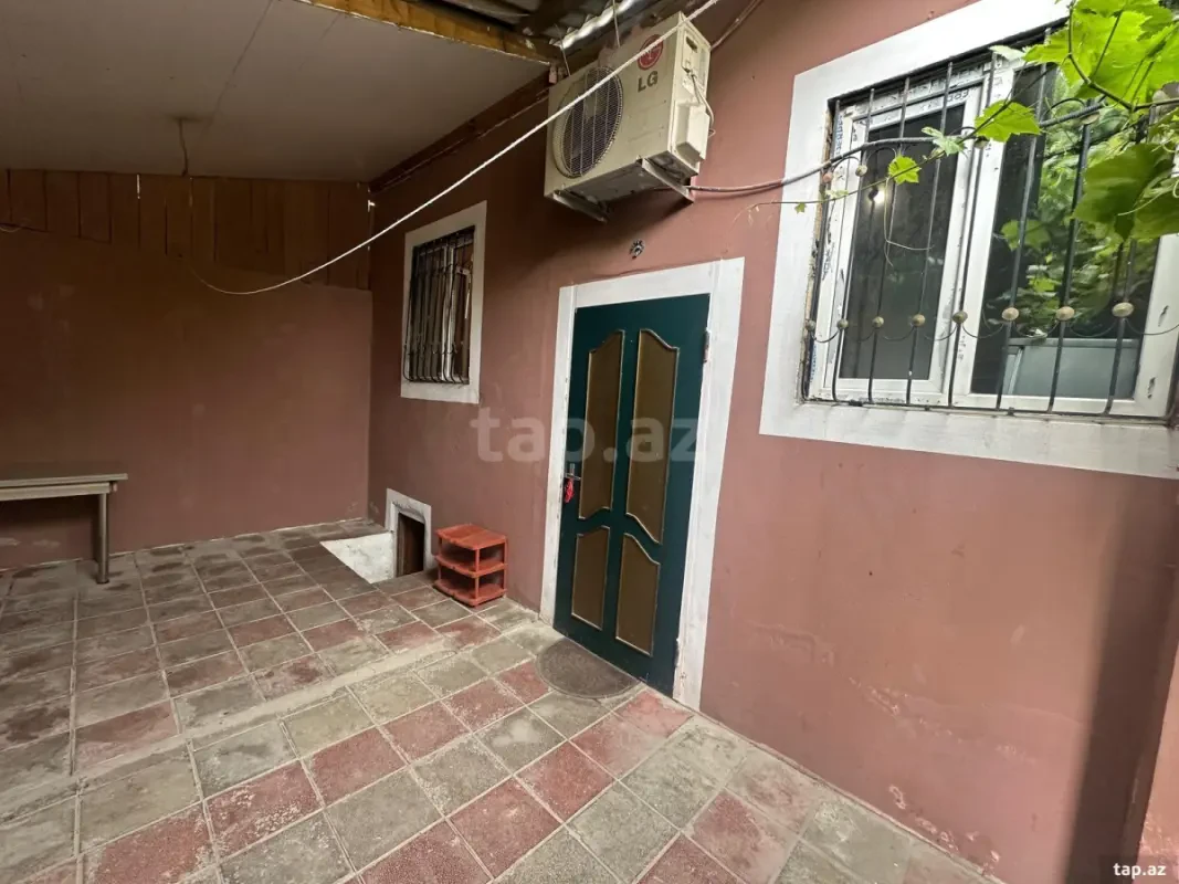 Kirayə verilir 2 otaqlı həyət evi 120 m²