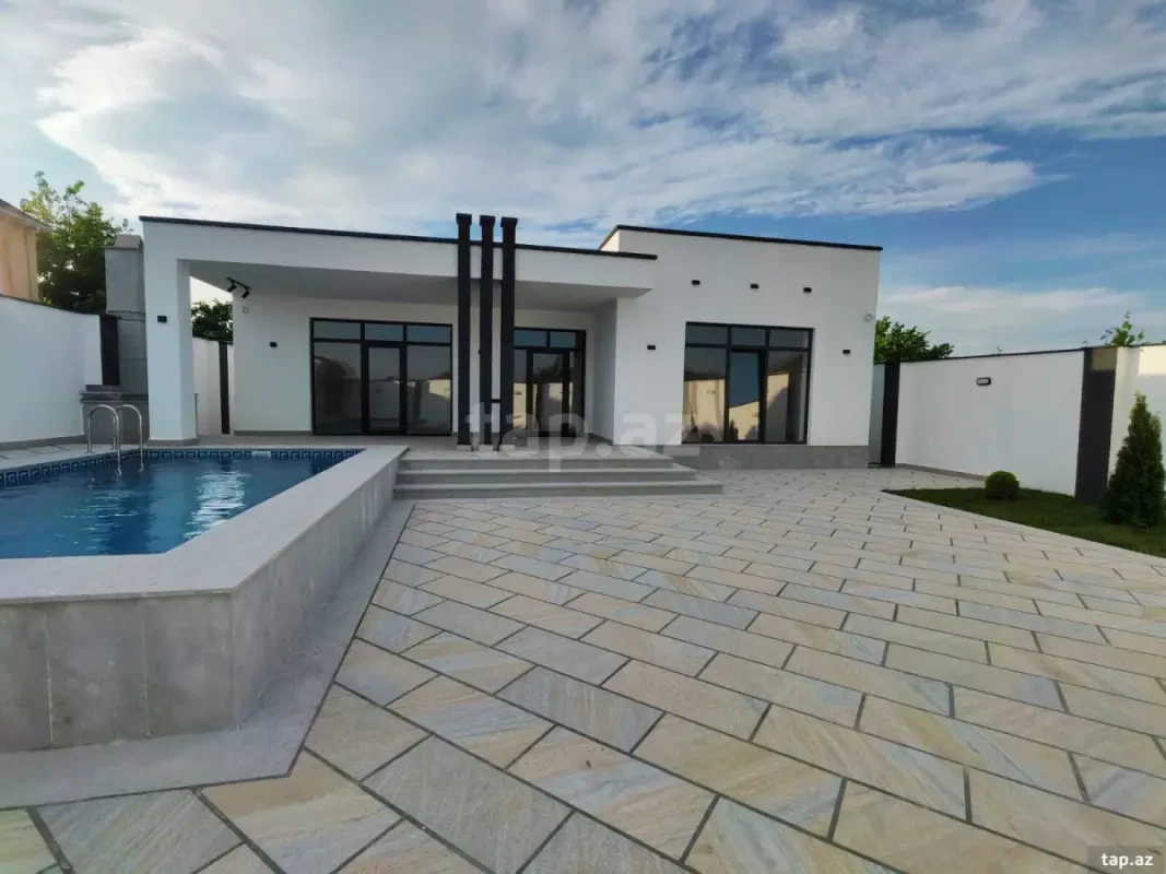Satılır 4 otaqlı həyət evi 130 m²