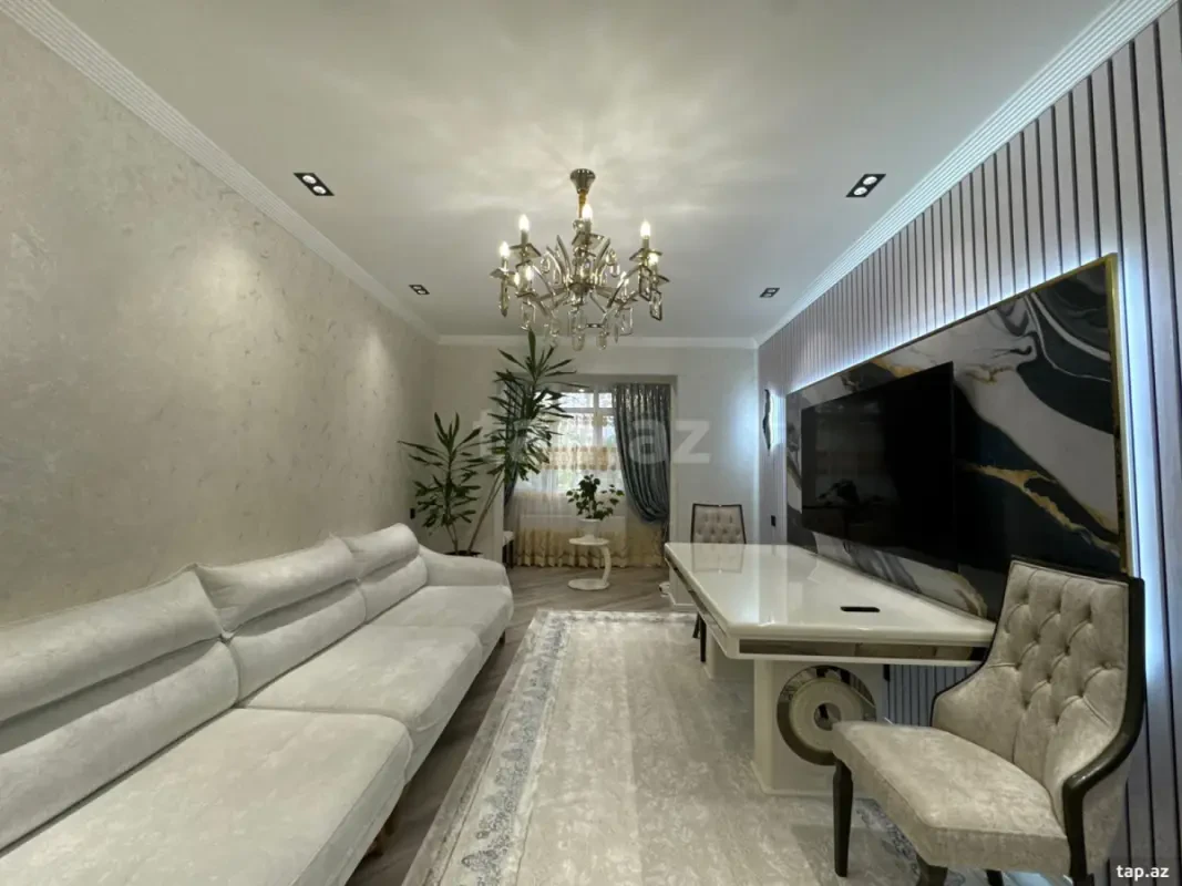 Satılır 3 otaqlı yeni tikili 75 m²