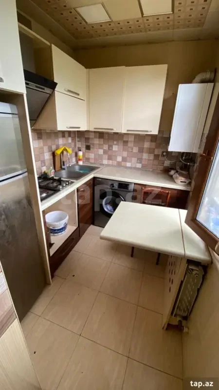 Kirayə verilir 2 otaqlı yeni tikili 1500 m²