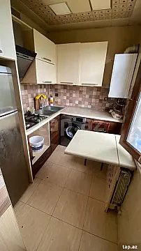 Kirayə verilir 2 otaqlı yeni tikili 1500 m² — Bakı, Memar Əcəmi yanı 2 otaq 1500.00 m²