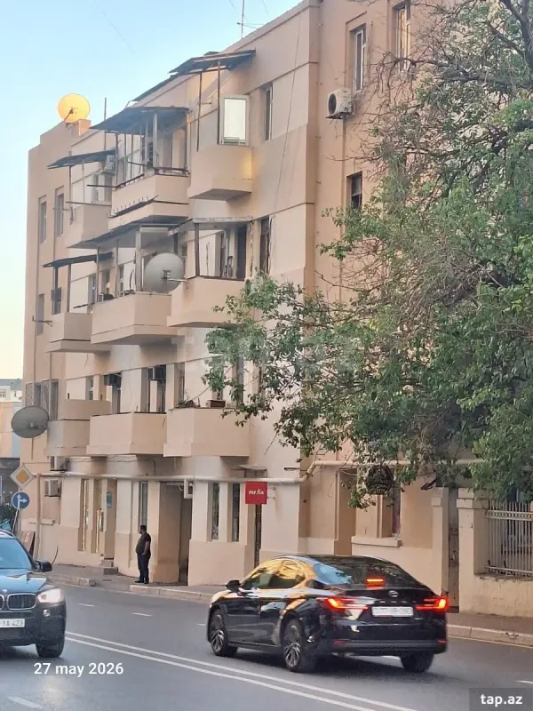 Satılır 2 otaqlı mənzil 47 m²