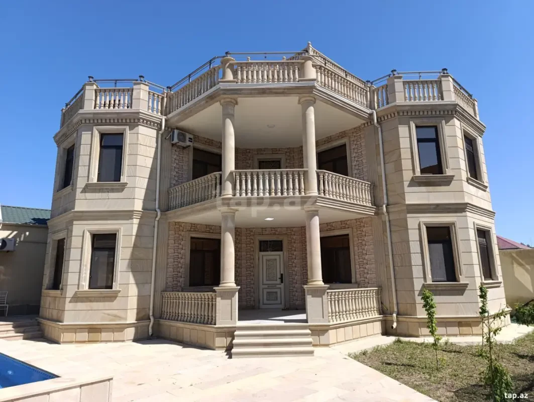 Satılır 6 otaqlı həyət evi 180.2 m²