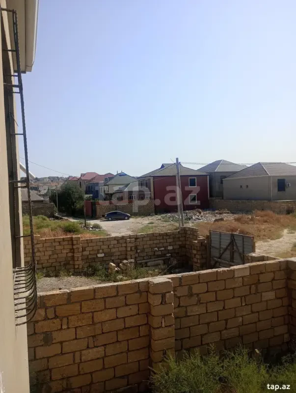 Satılır 3 otaqlı həyət evi 120 m²
