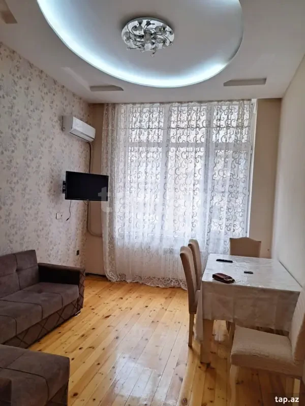 Satılır 2 otaqlı yeni tikili 45 m²