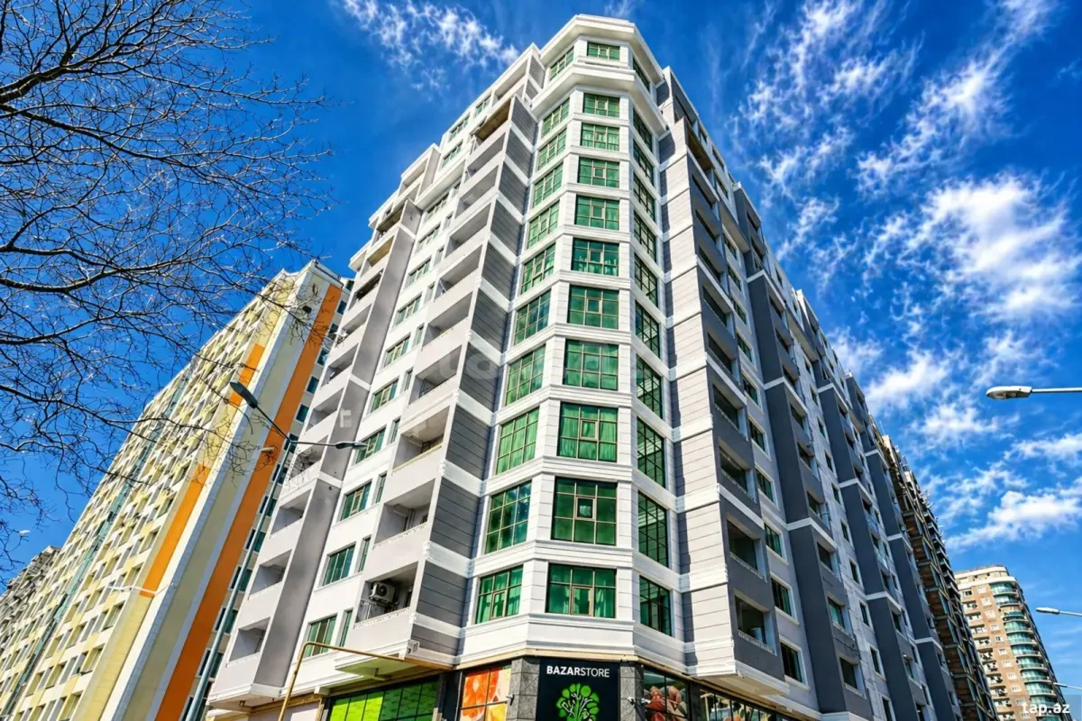 Satılır 4 otaqlı yeni tikili 170.5 m²