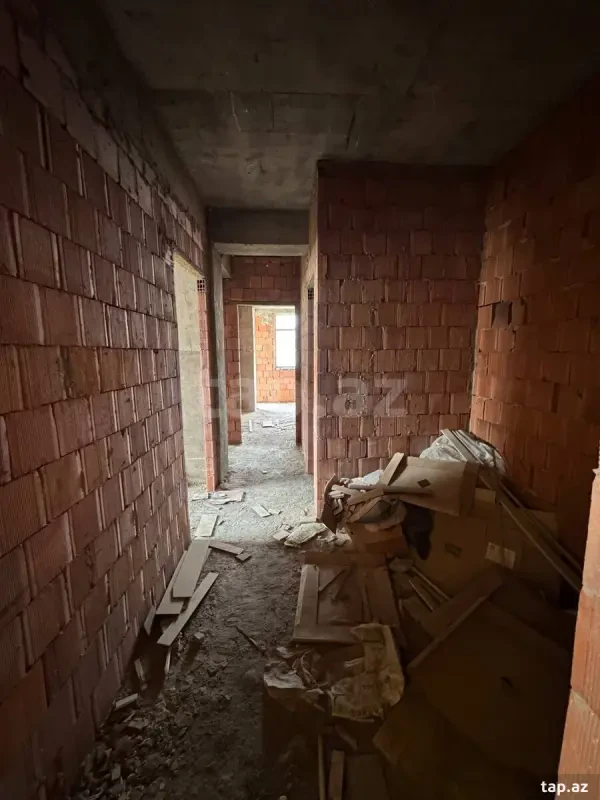 Satılır 2 otaqlı yeni tikili 83 m²