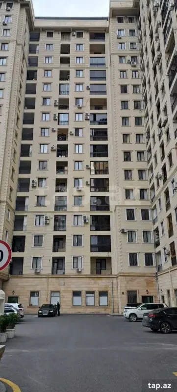Kirayə verilir 3 otaqlı yeni tikili 100 m²