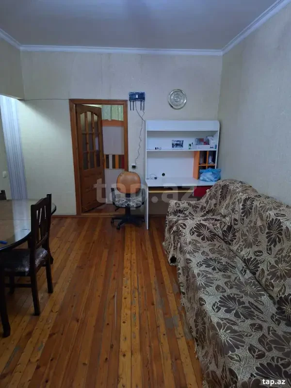 Kirayə verilir 2 otaqlı mənzil 300 m²