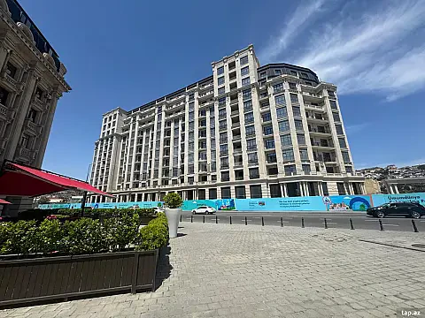 Satılır 4 otaqlı yeni tikili 143 m² — Bakı 4 otaq 143.00 m²