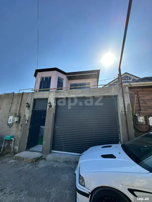 Satılır 4 otaqlı həyət evi 160 m²