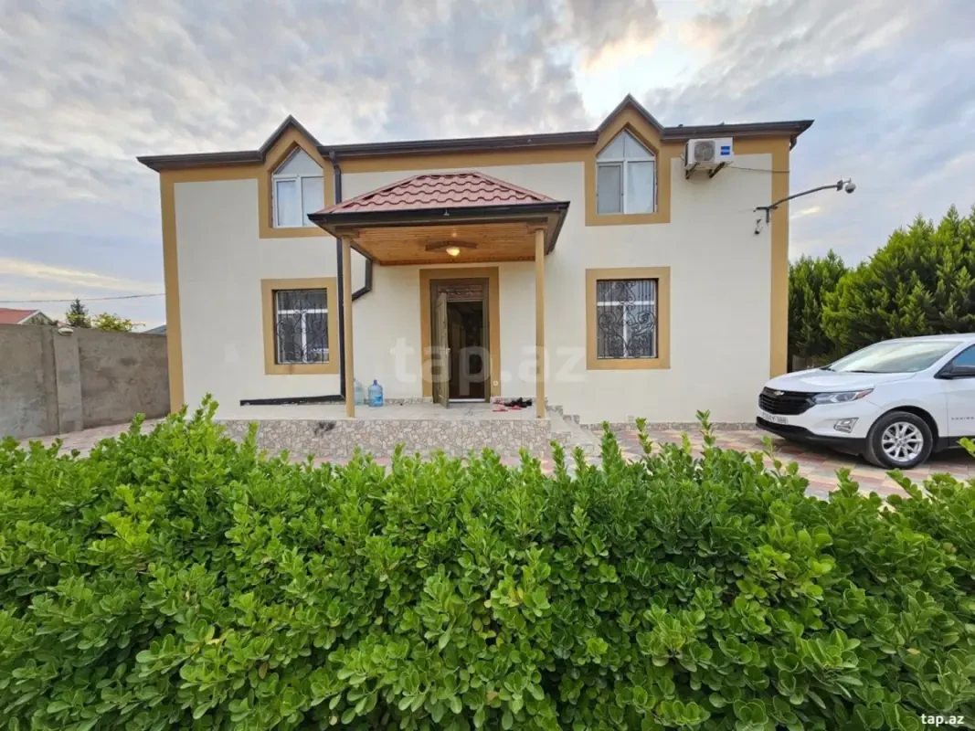 Kirayə verilir 4 otaqlı həyət evi 200 m²