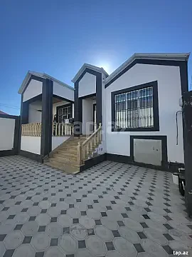 Satılır 3 otaqlı həyət evi 100 m² — Bakı 3 otaq 100.00 m²