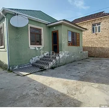 Satılır 4 otaqlı həyət evi 100 m² — Şirvan 4 otaq 100.00 m²