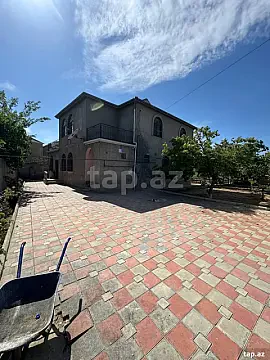 Satılır 8 otaqlı həyət evi 240 m² — Bakı, Zabrat 8 otaq 240.00 m²