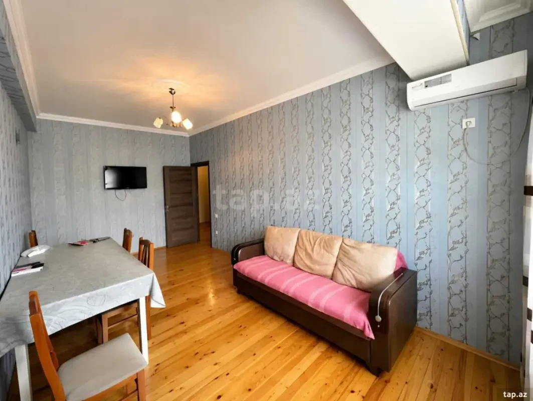 Kirayə verilir 2 otaqlı yeni tikili 65 m²
