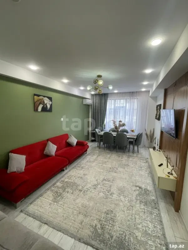 Satılır 3 otaqlı yeni tikili 115 m²
