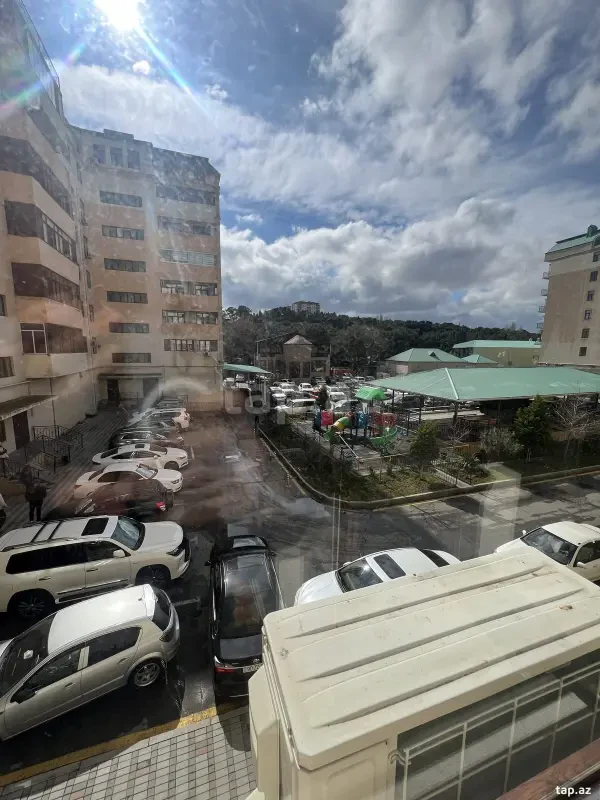 Kirayə verilir 2 otaqlı yeni tikili 55 m²