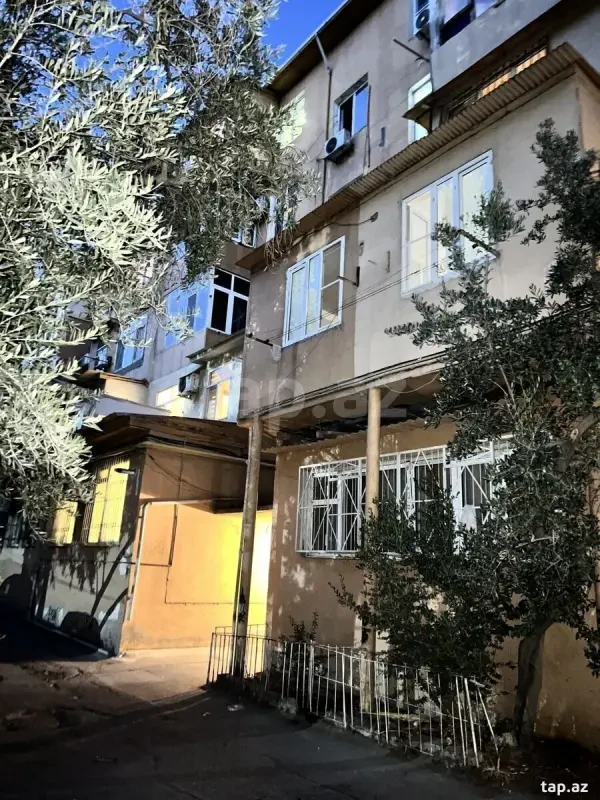 Satılır 3 otaqlı mənzil 70 m²