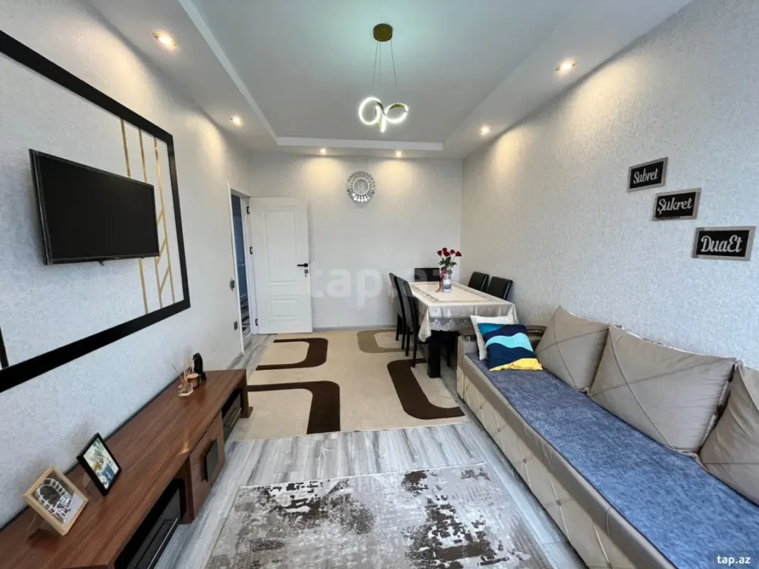 Satılır 4 otaqlı mənzil 83 m²