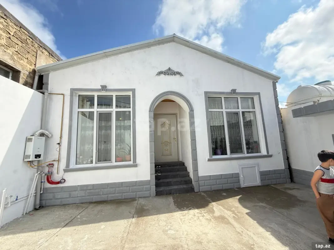 Satılır 3 otaqlı həyət evi 75 m²