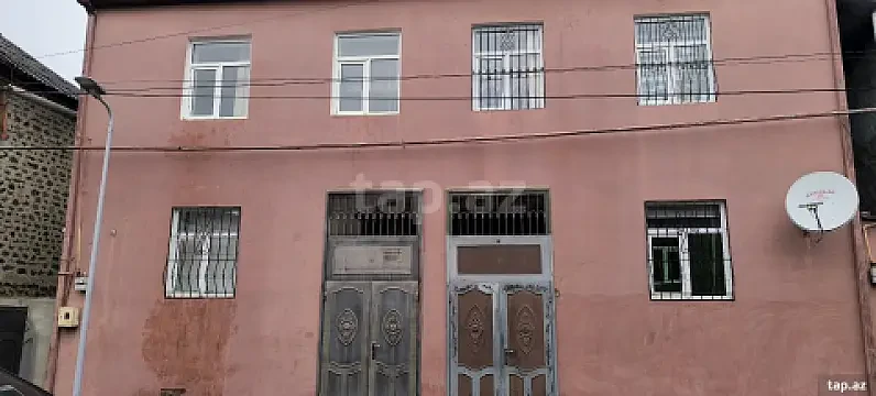 Satılır 4 otaqlı həyət evi 120 m² — Zaqatala 4 otaq 120.00 m²