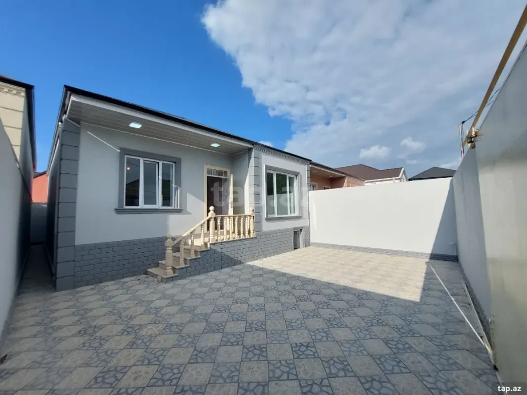 Satılır 4 otaqlı həyət evi 180 m²