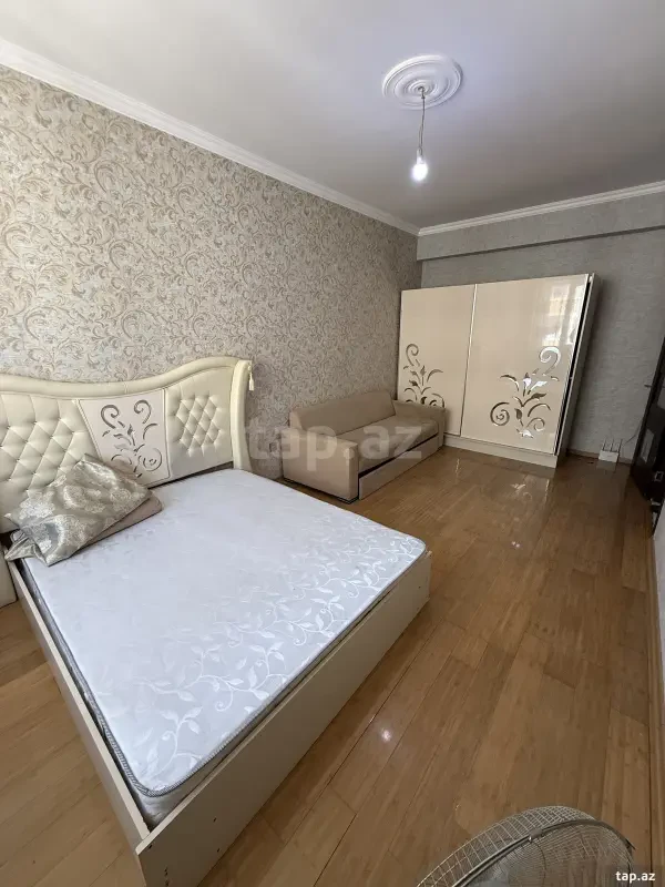 Kirayə verilir 1 otaqlı yeni tikili 45 m²