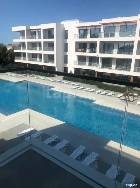 Kirayə verilir 3 otaqlı yeni tikili 100 m²