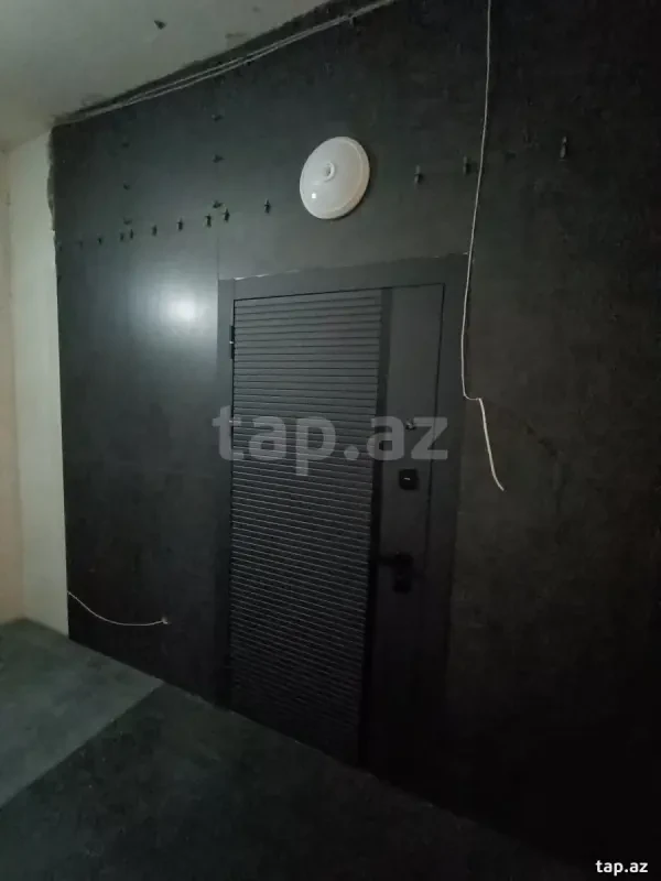 Satılır 2 otaqlı yeni tikili 92.5 m²