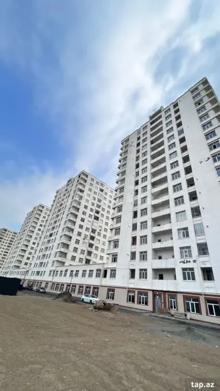 Satılır 2 otaqlı yeni tikili 65 m²