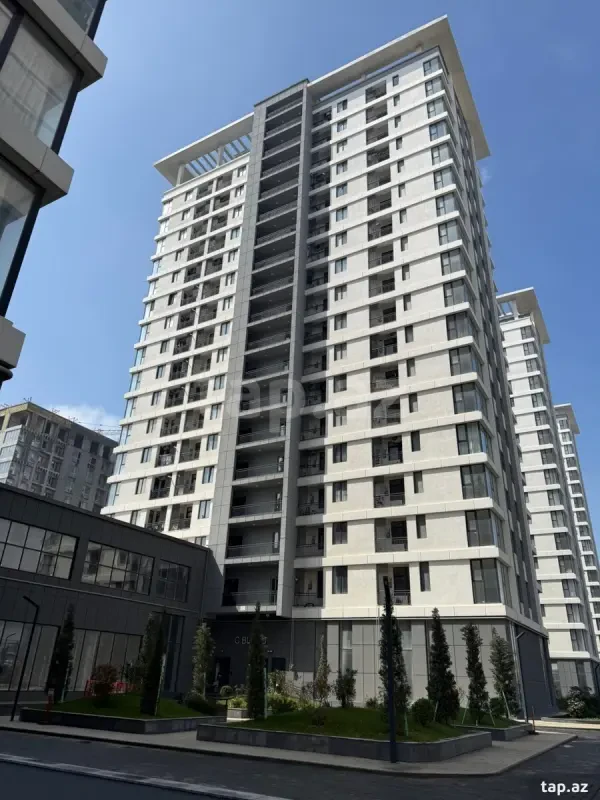 Satılır 3 otaqlı yeni tikili 75 m²