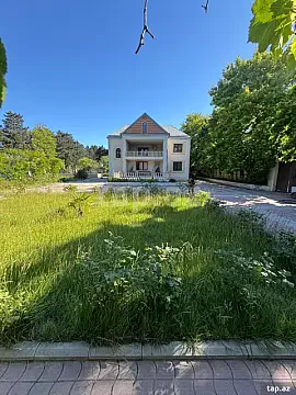 Satılır 7 otaqlı həyət evi 300 m² — Bakı, Novxanı 7 otaq 300.00 m²