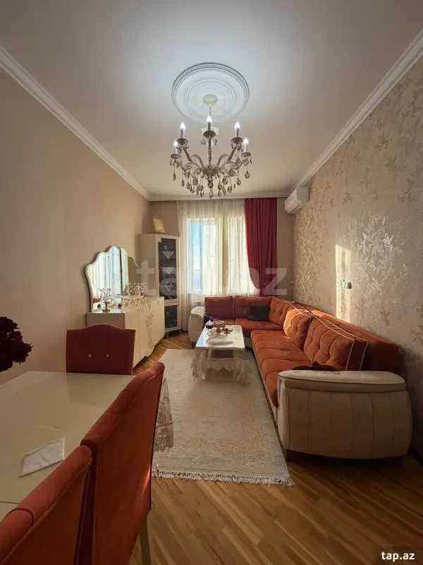 Satılır 3 otaqlı yeni tikili 70 m²