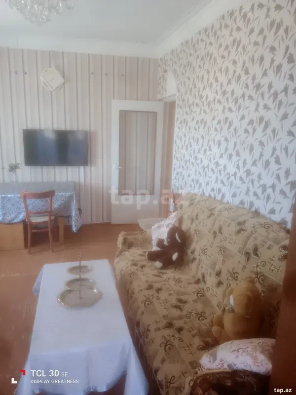 Kirayə verilir 2 otaqlı mənzil 35 m²