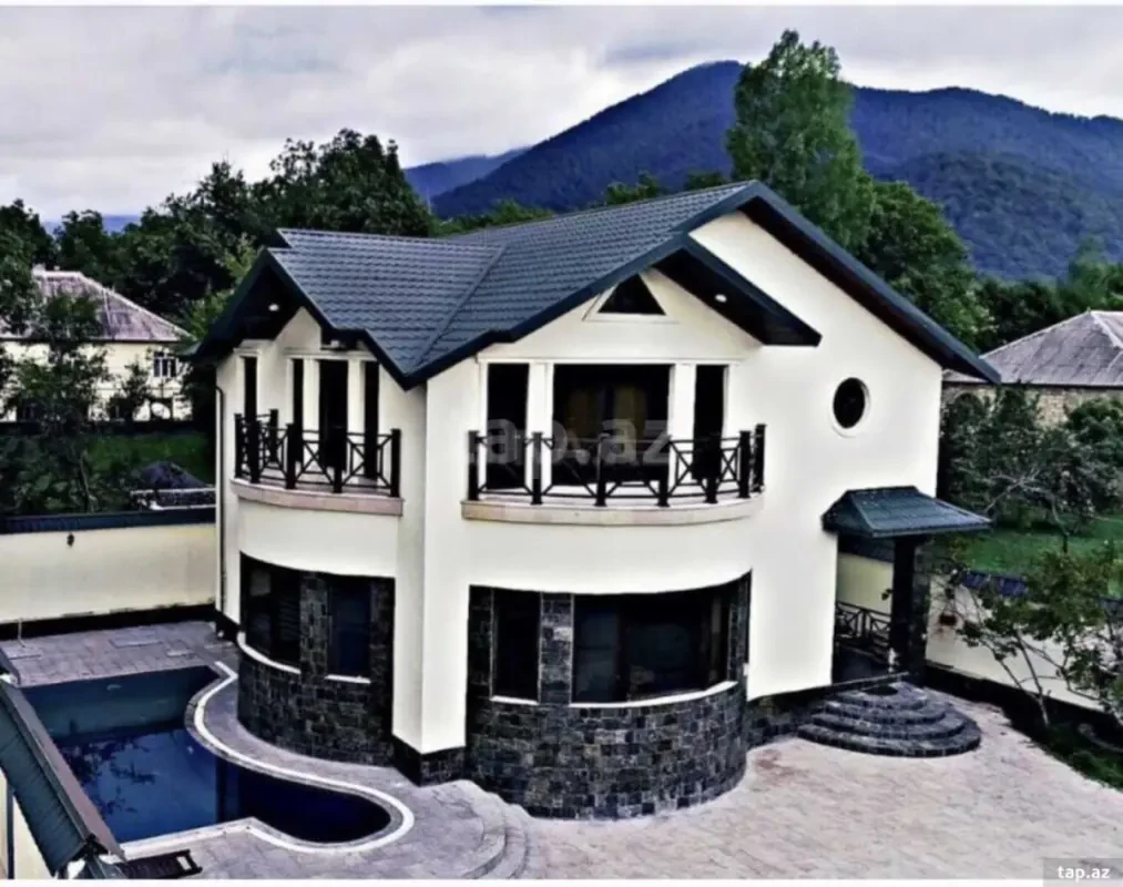 Kirayə verilir 5 otaqlı həyət evi 200 m²