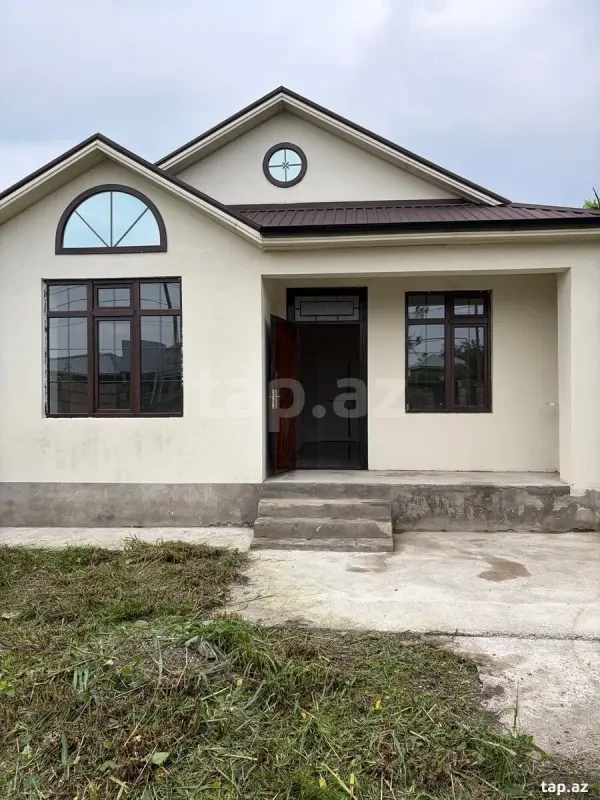 Satılır 3 otaqlı həyət evi 55 m²