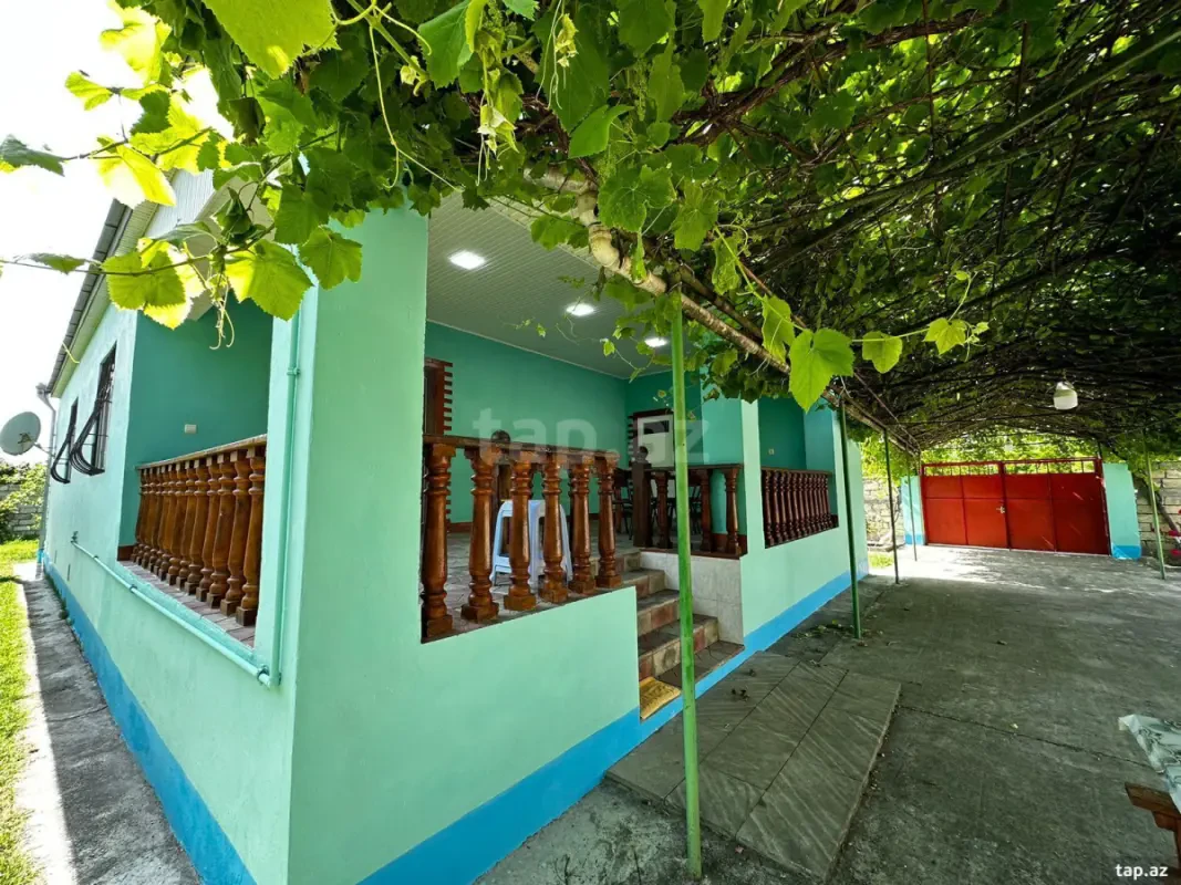 Kirayə verilir 3 otaqlı həyət evi 100 m²