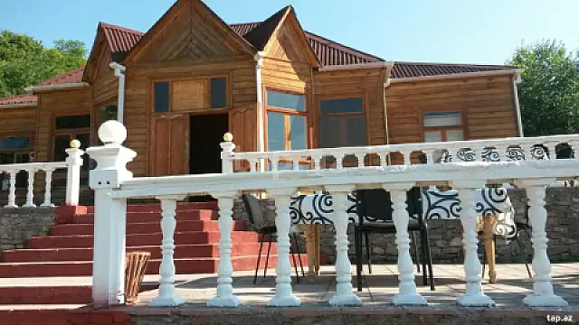 Satılır torpaq sahəsi — Quba